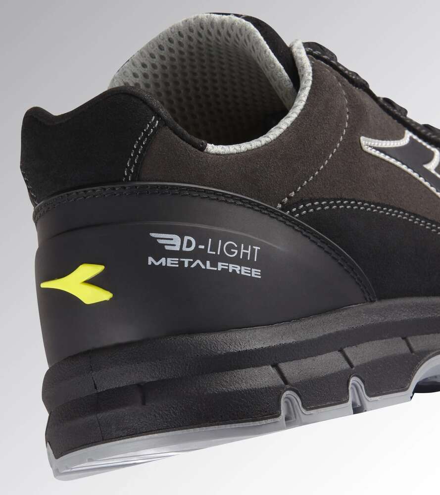 Image du produit CHAUSSURE SECURITE T.41 RUN LOW MET FREE S3L FO SR ESD NOIR/GRIS ANTRACITE