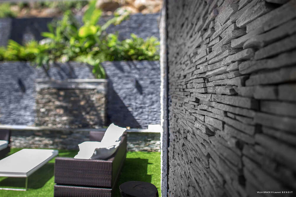Image du produit STONEPANEL&reg; SKY JET NOIR LF 60X20 CM EP. 5CM- 2PCES/PQT