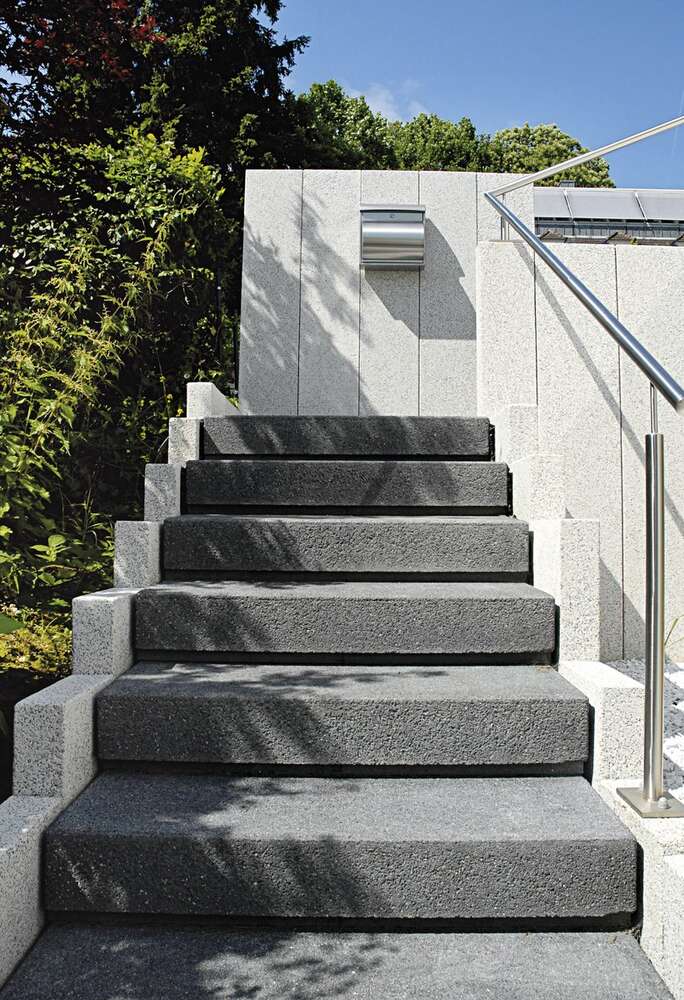 Image du produit TOCANO BLOC-MARCHE 80X40X14 NR.61 BASALTE-ANTHRACITE GRENAILLEE CLEAN TOP