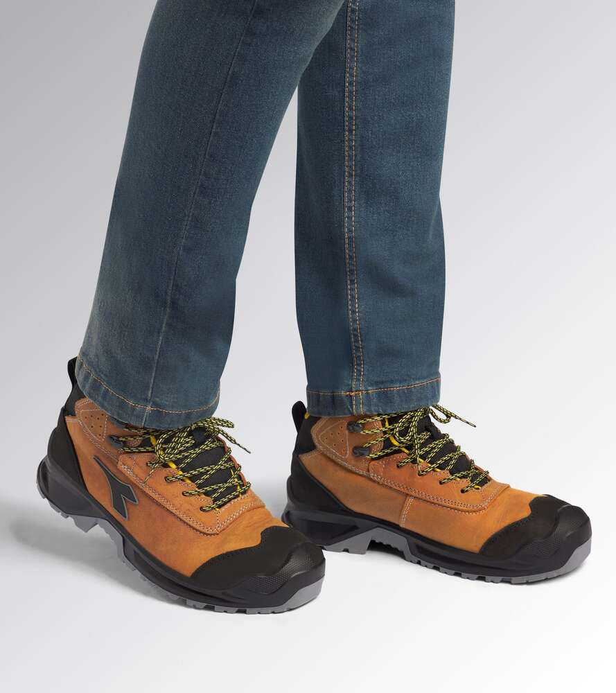 Image du produit CHAUSSURE DE SECURITE CLASSIC MID S3S FO DARK BROWN
